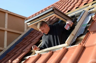 Pose de fenêtres de toit Velux au Tremblay-Omonville